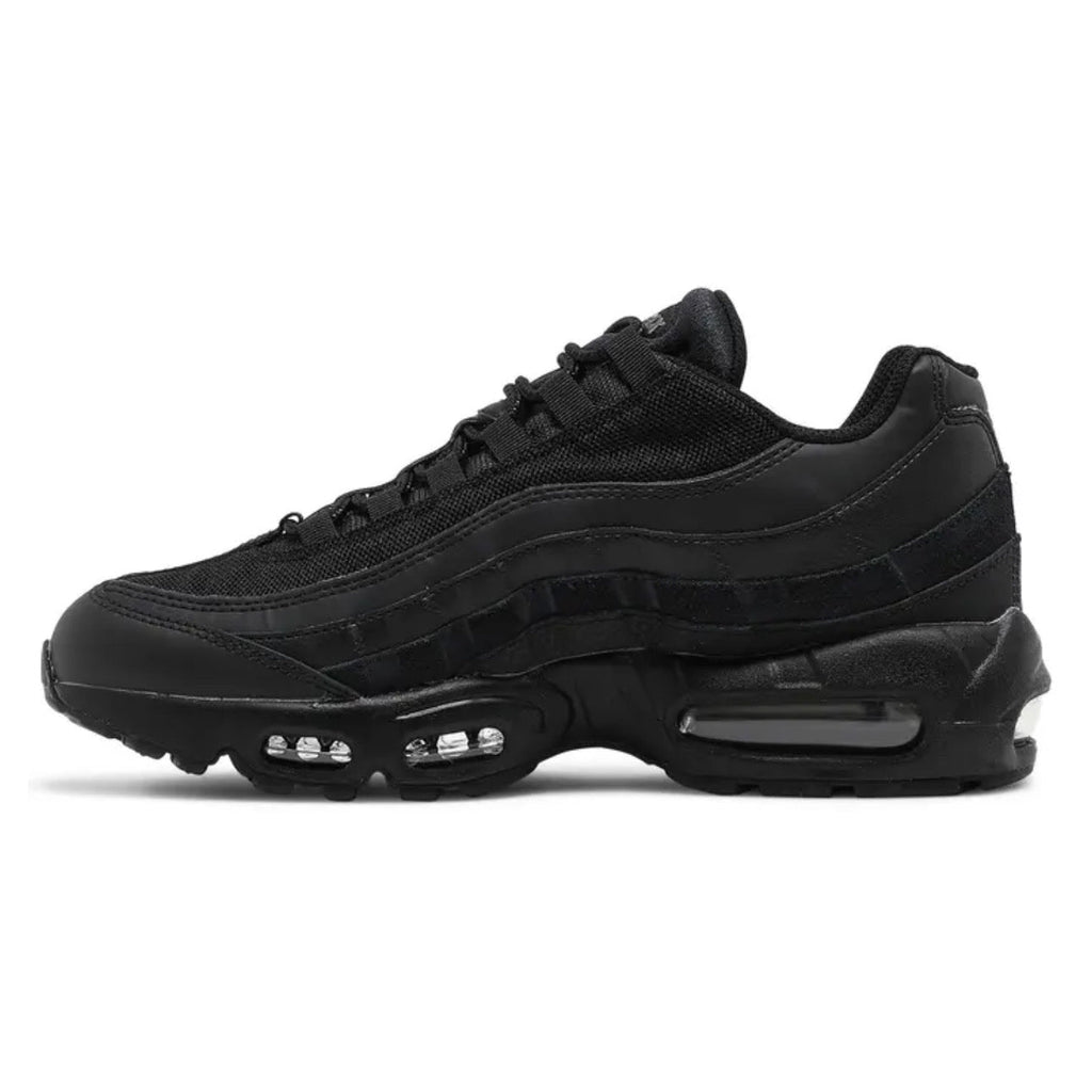 Nike Air Max 95 Essential 'Triple Black'