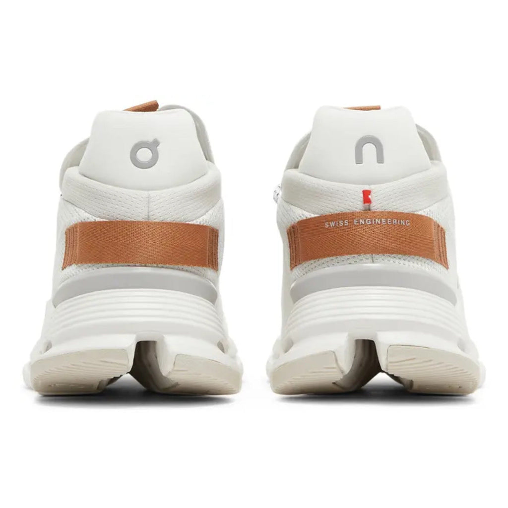 On Cloudnova 'White / Pearl'