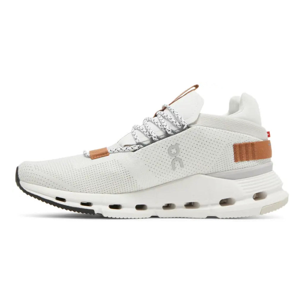 On Cloudnova 'White / Pearl'