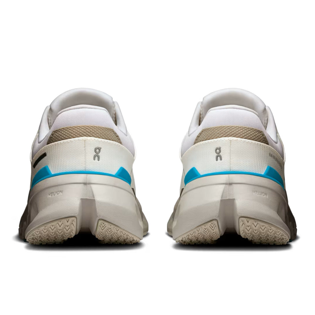 On Cloudrunner 2 'White / Horizon'