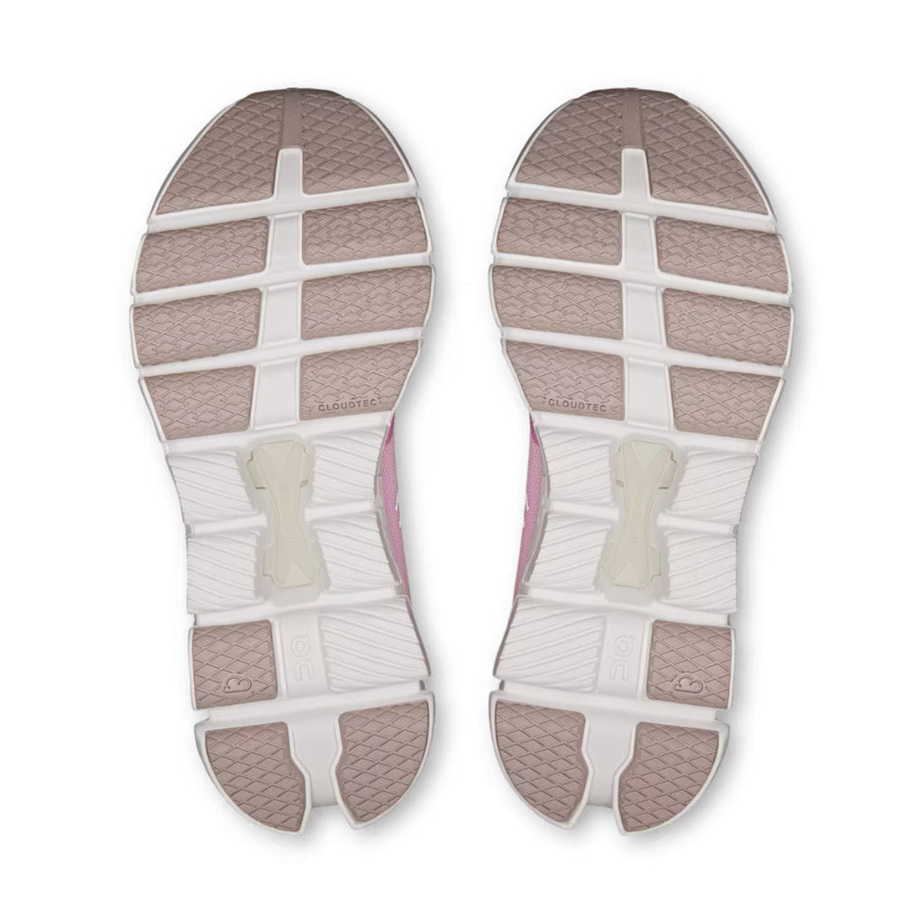 On Cloud X 4 'Petal / Sand'