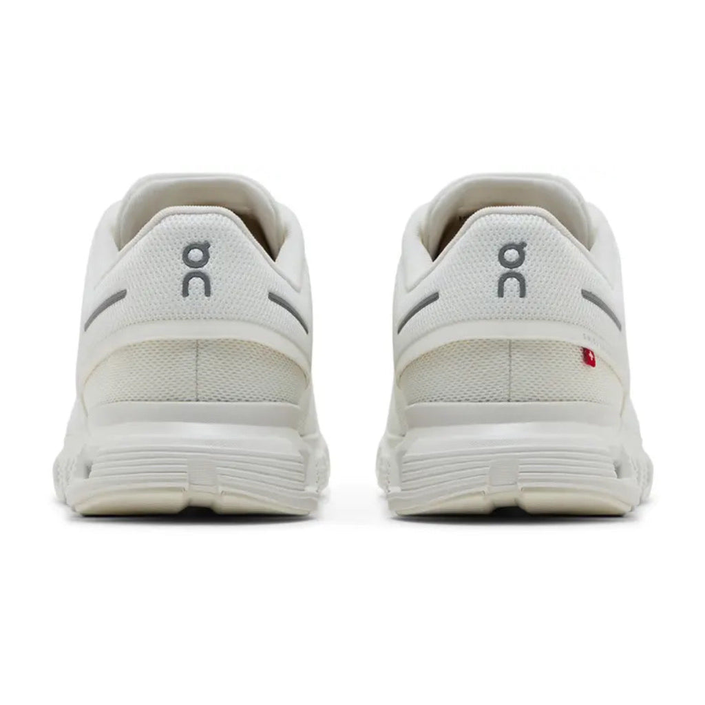 On Cloud 6 'Triple White'