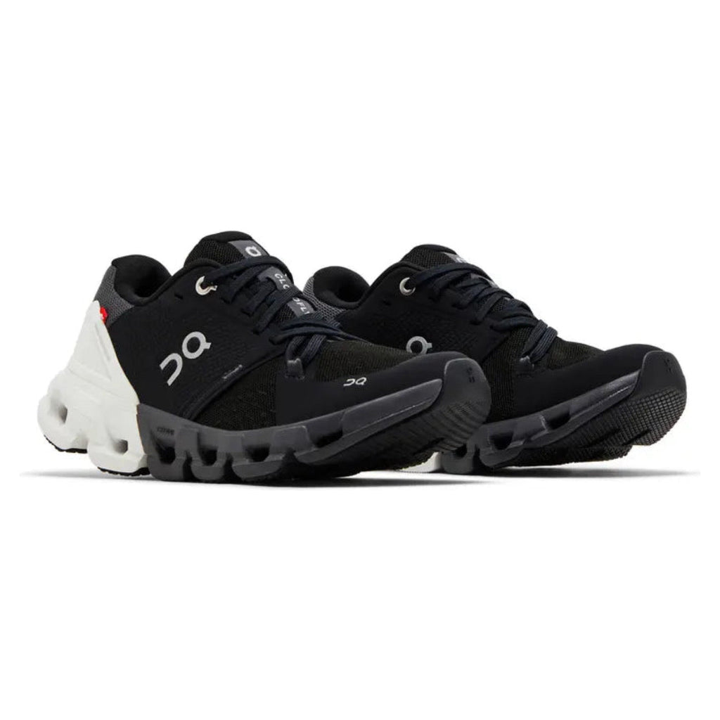 On Cloudflyer 4 'Black / White'