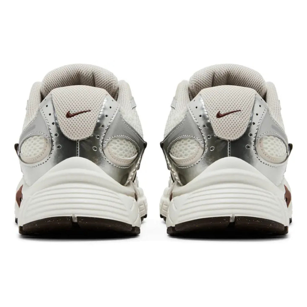 Nike V5 RNR 'Sail / Fauna Brown'