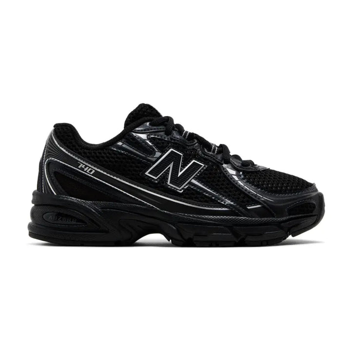 New Balance 740 Big Kid 'Black / Silver Metallic'